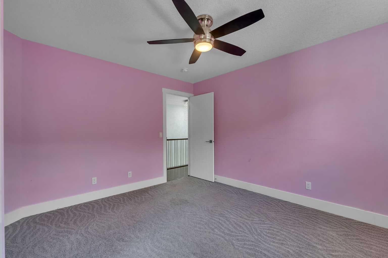 272 Aspenmere Way 