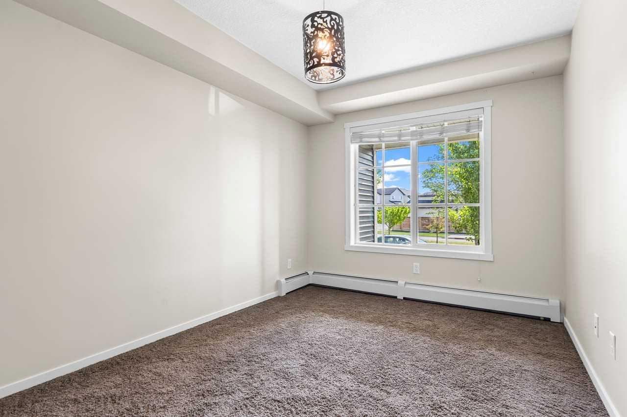 1115, 755 Copperpond Boulevard SE