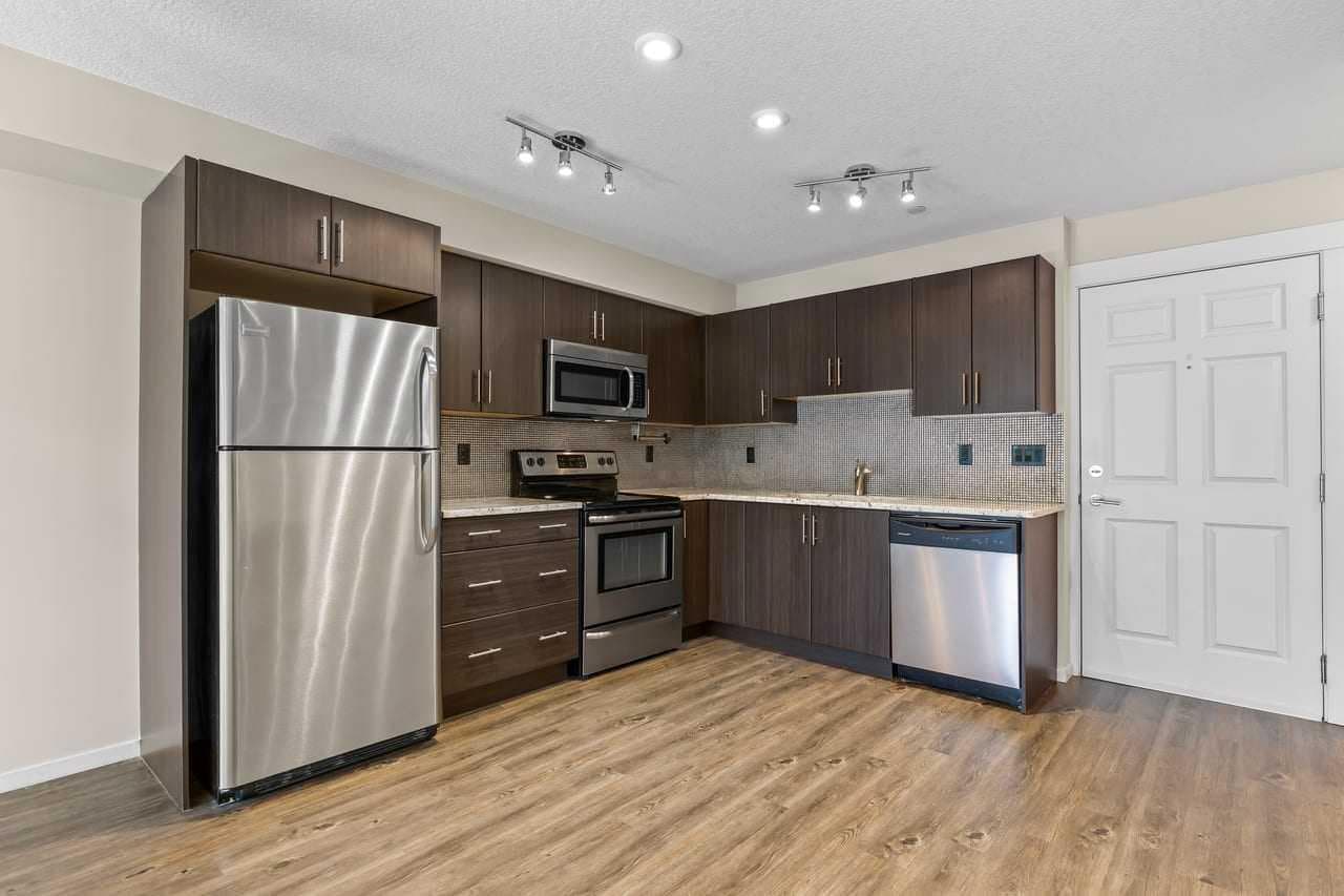 1115, 755 Copperpond Boulevard SE