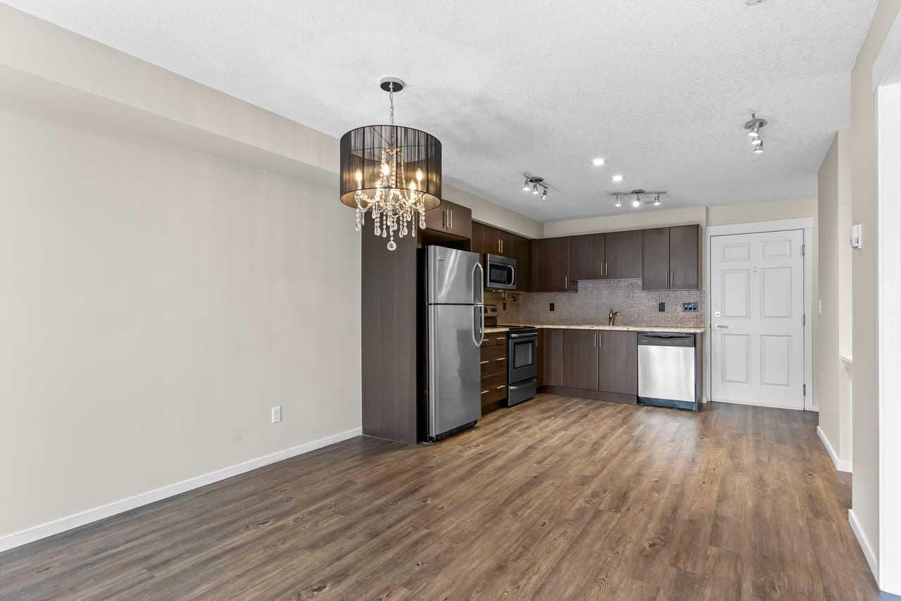 1115, 755 Copperpond Boulevard SE