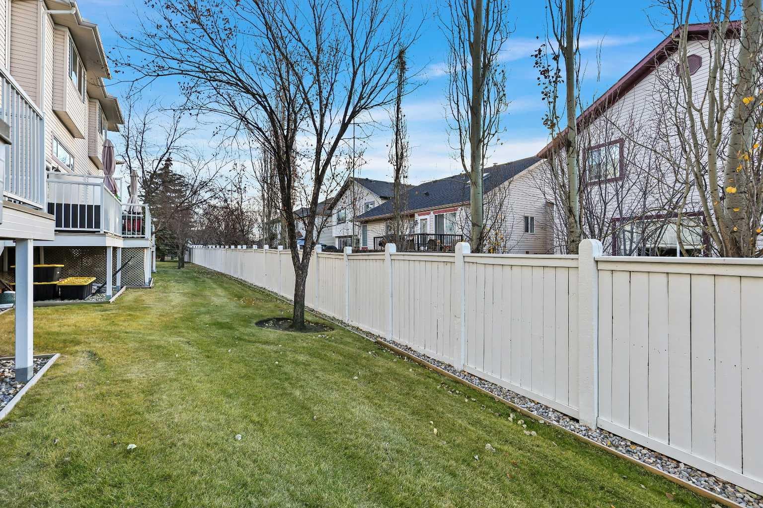 258 Rocky Ridge Court NW