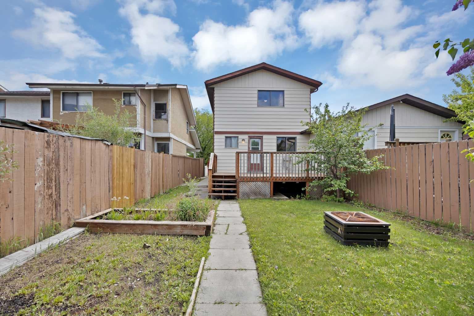 56 Templeridge Crescent NE