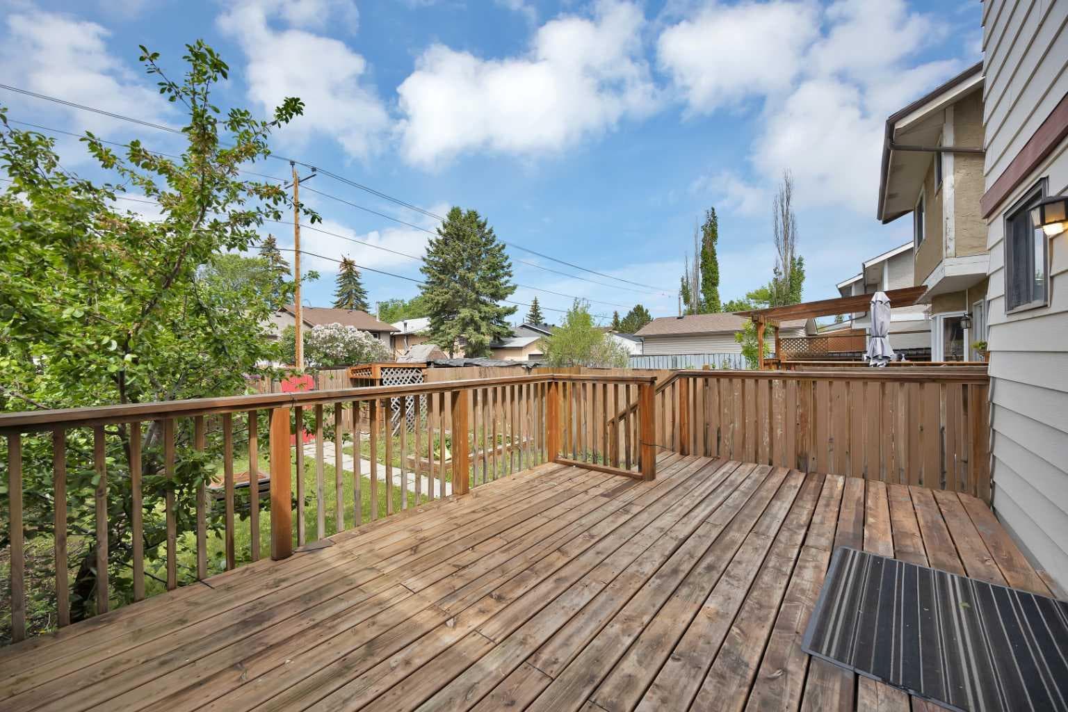 56 Templeridge Crescent NE