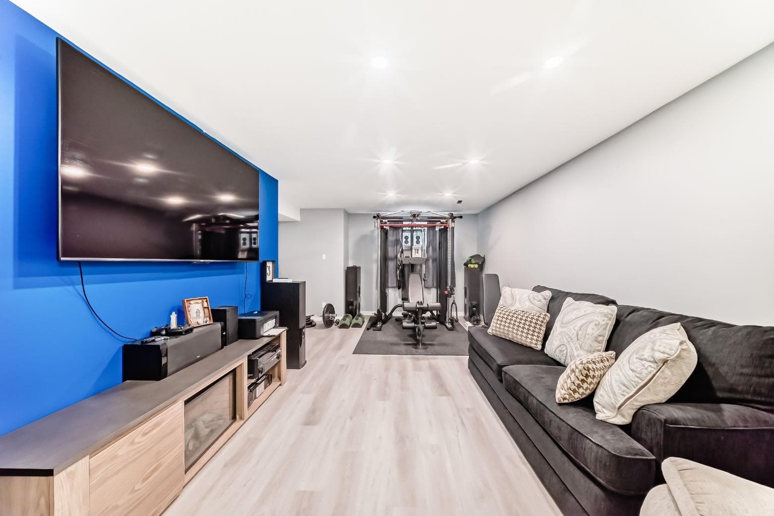 10 Reunion Grove NW