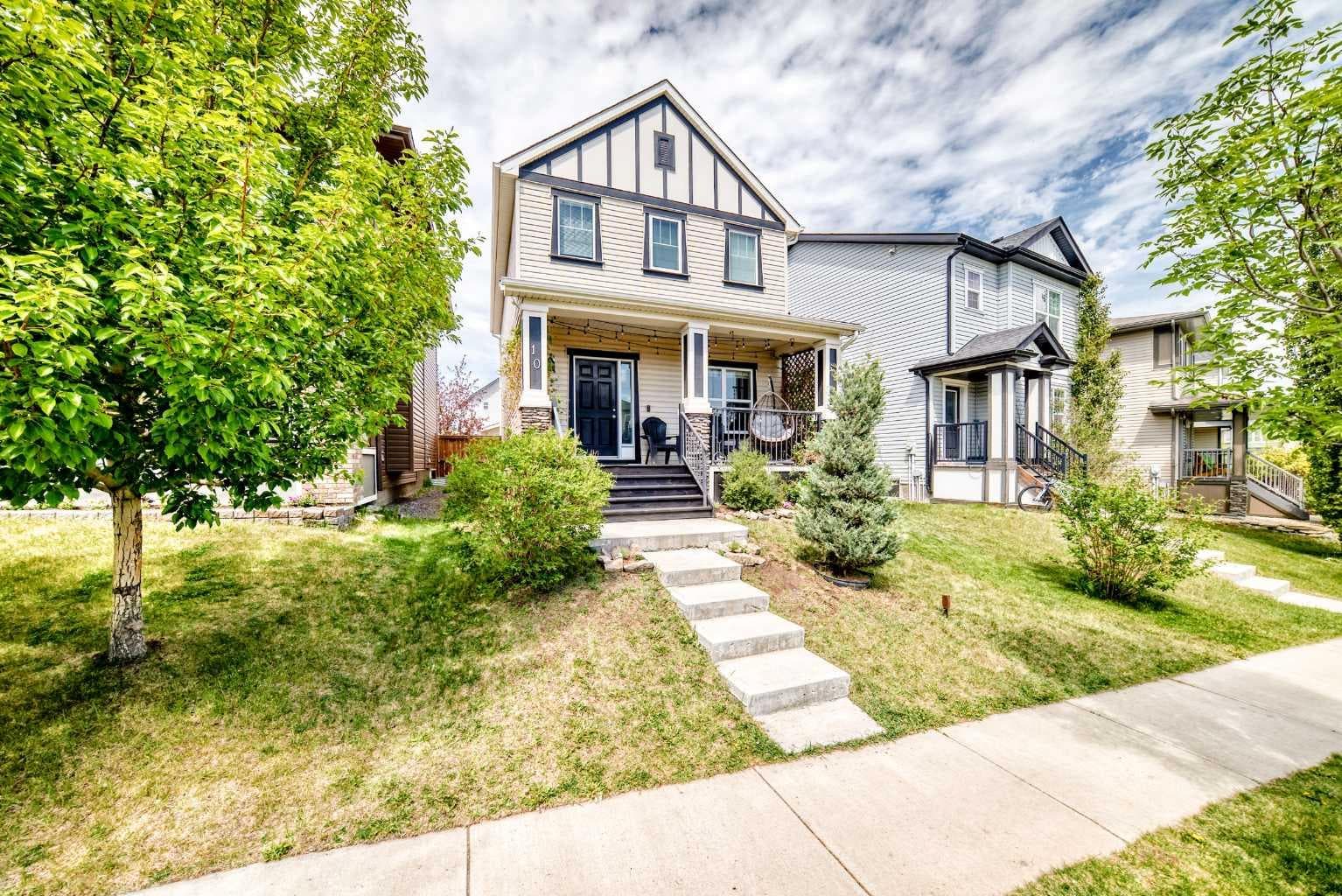 10 Reunion Grove NW