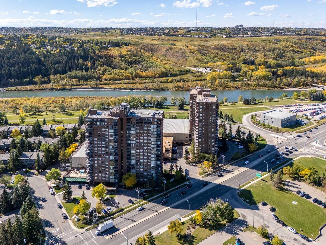 1002, 145 Point Drive NW
