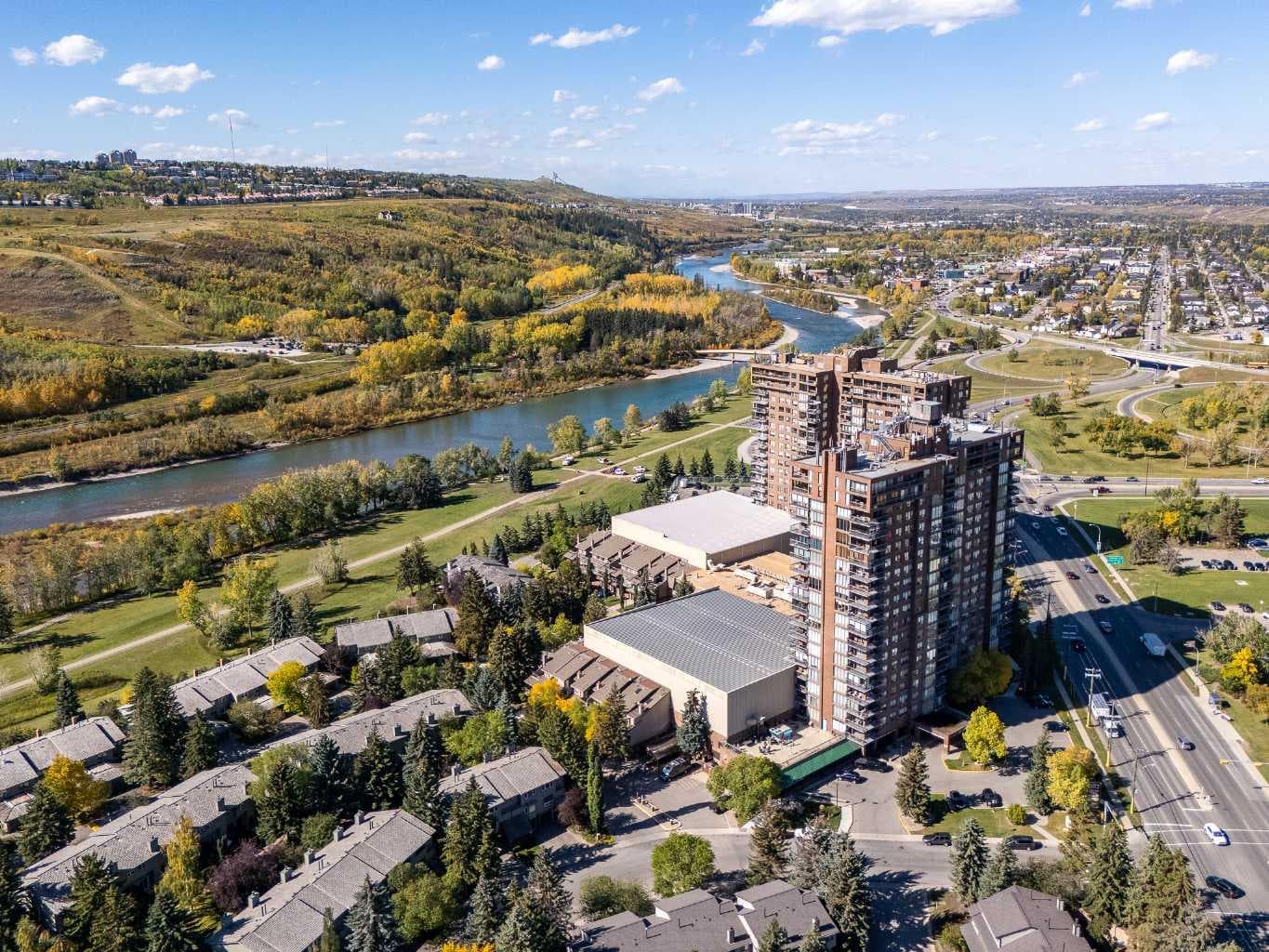 1002, 145 Point Drive NW