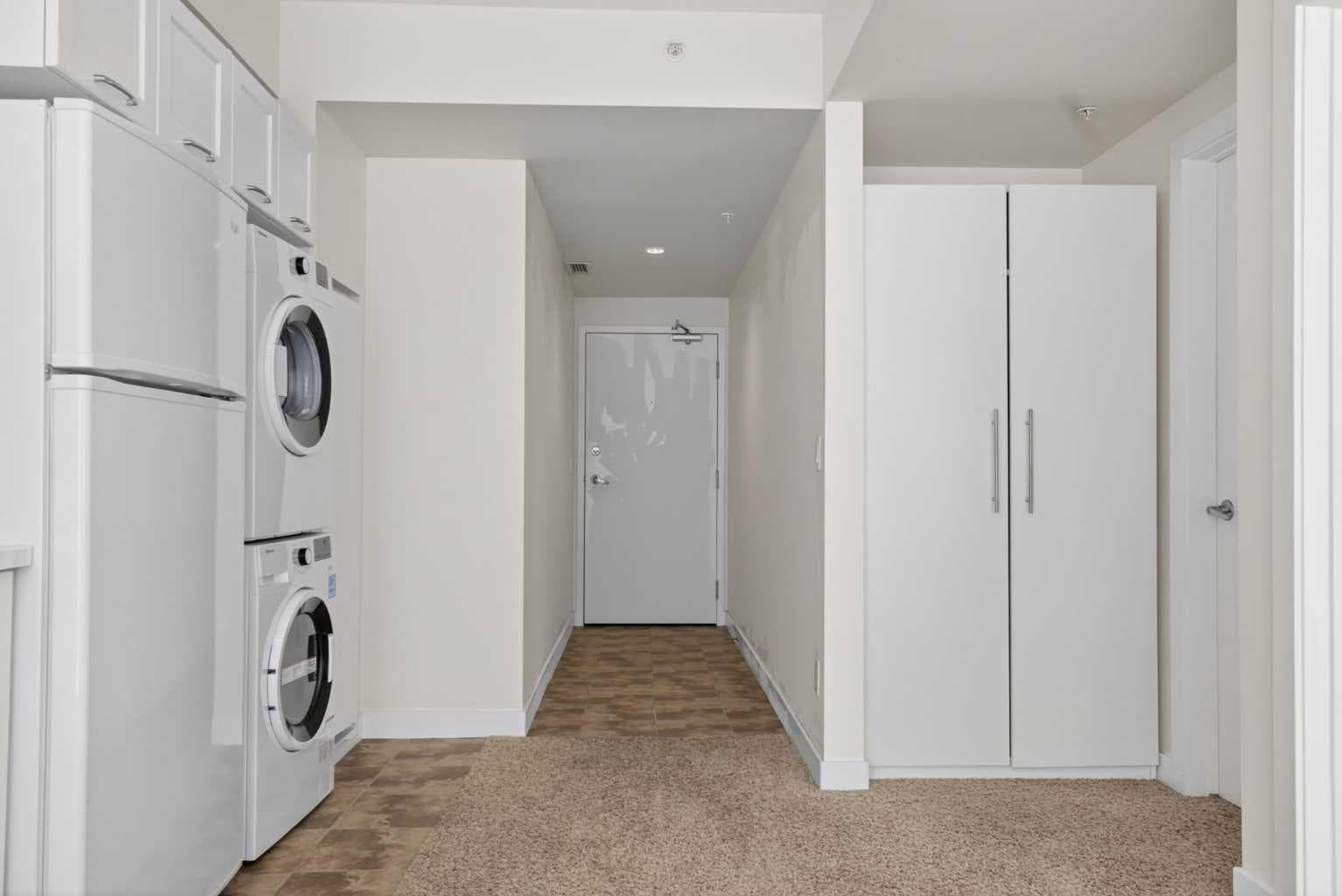 702, 3830 Brentwood Road NW
