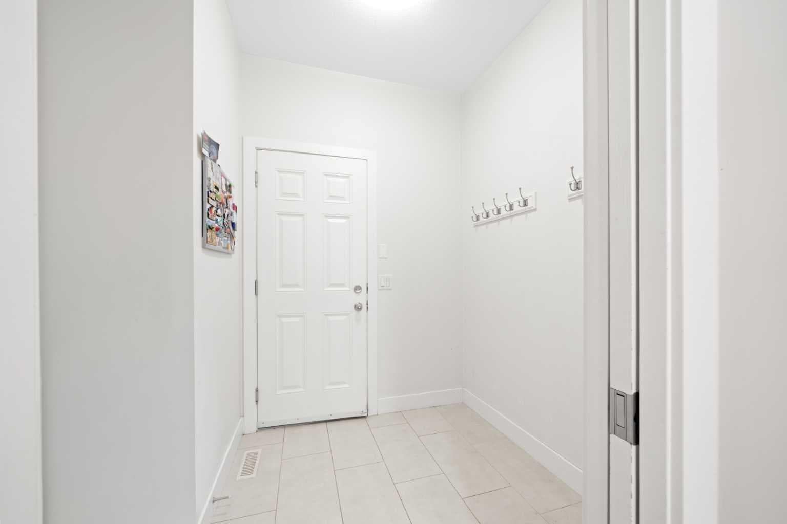 115 Mahogany Way SE