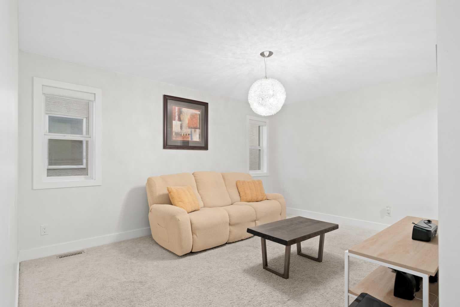115 Mahogany Way SE
