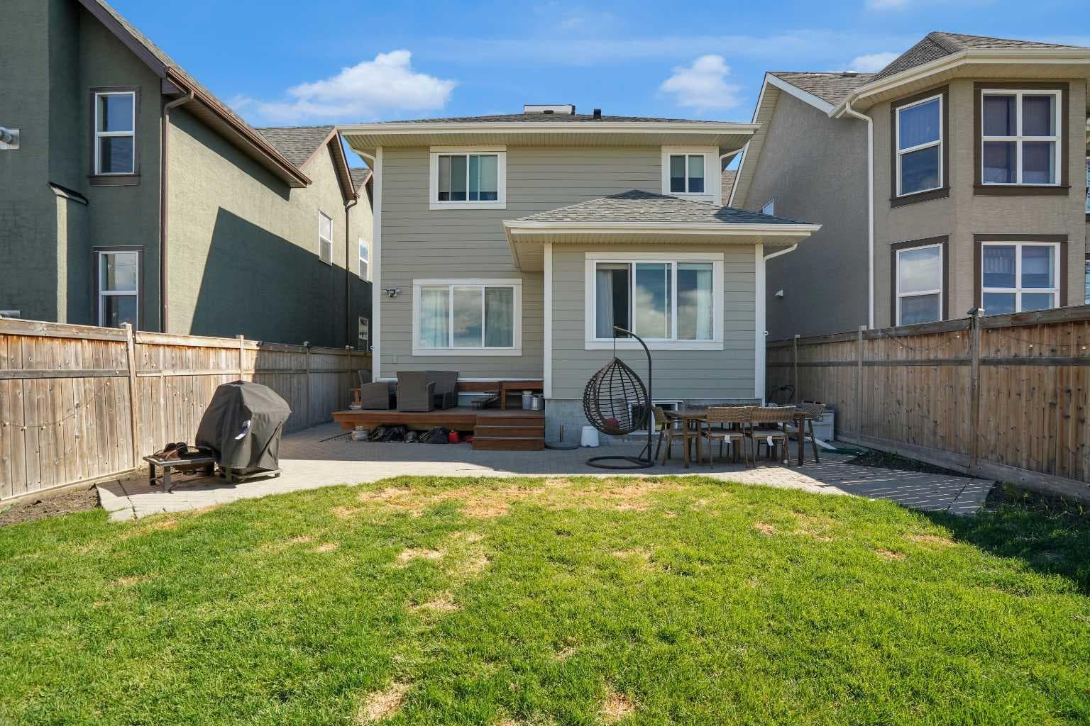 115 Mahogany Way SE
