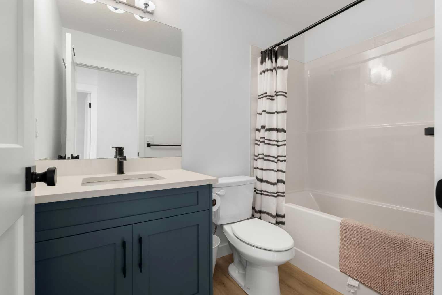 327, 85 sage hill Heights NW