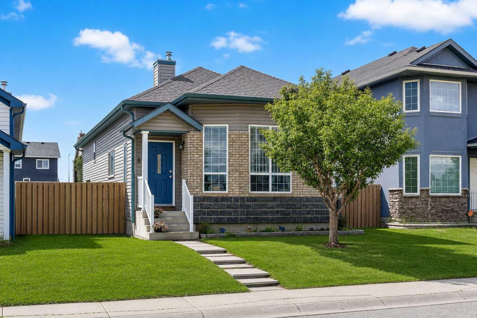 67 Saddlemead Green NE
