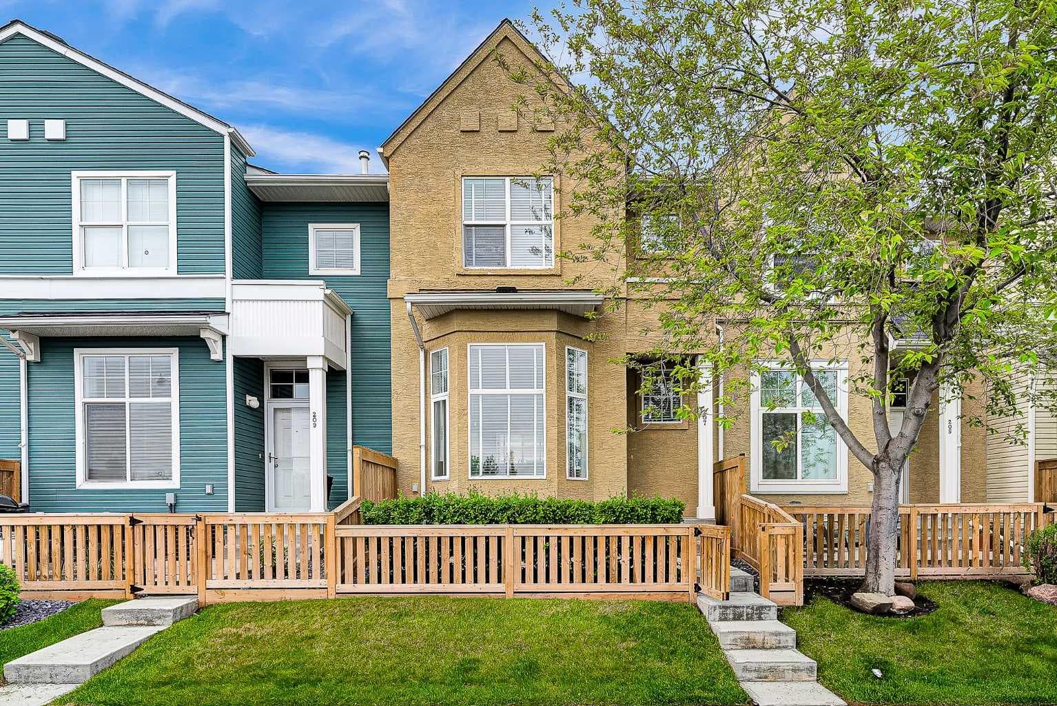 207 Mckenzie Towne Gate SE