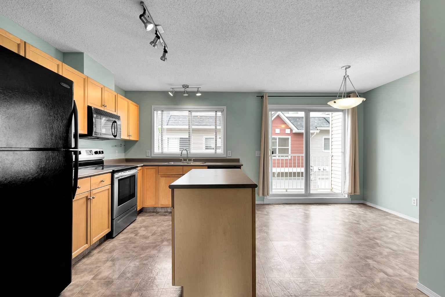 207 Mckenzie Towne Gate SE