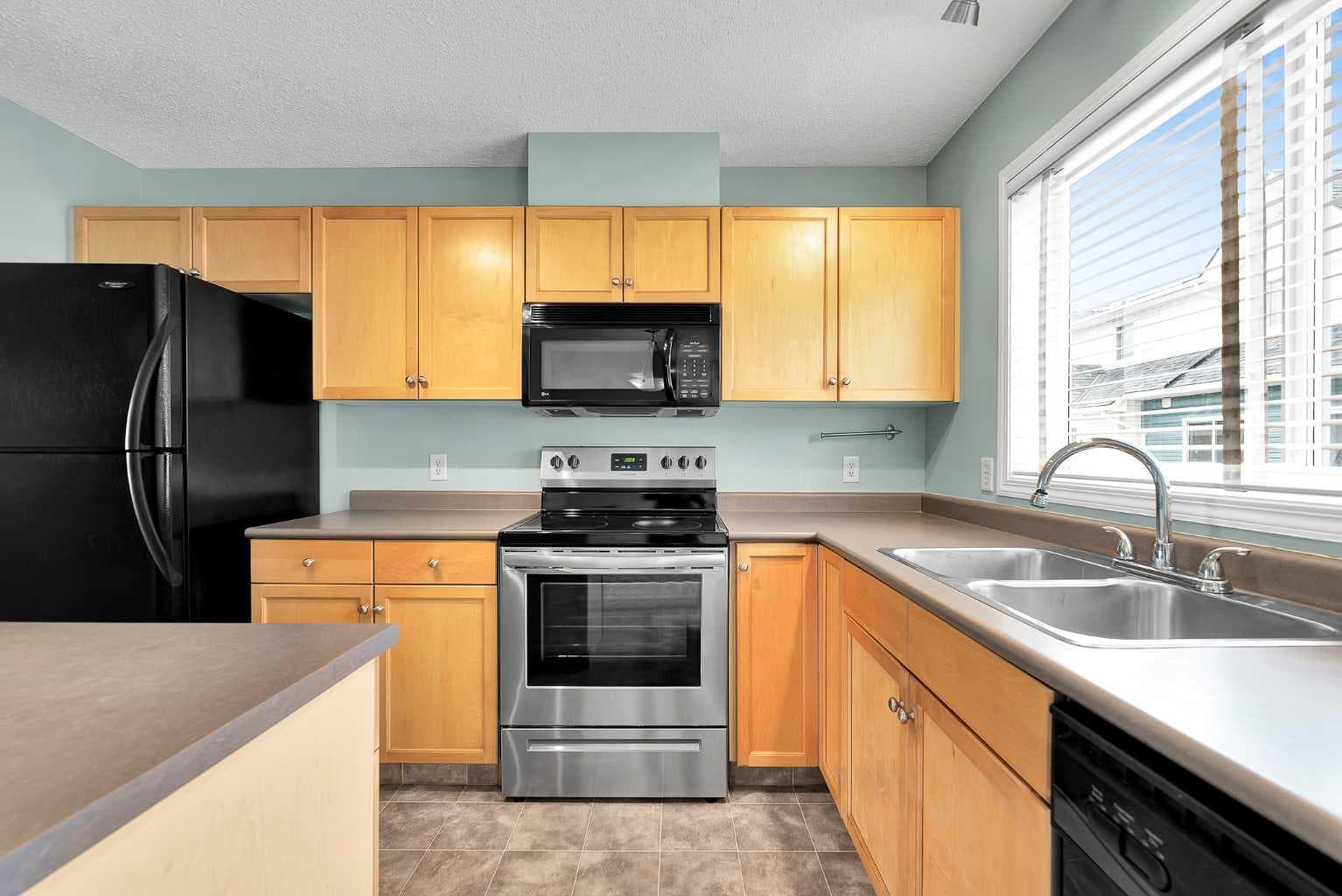 207 Mckenzie Towne Gate SE