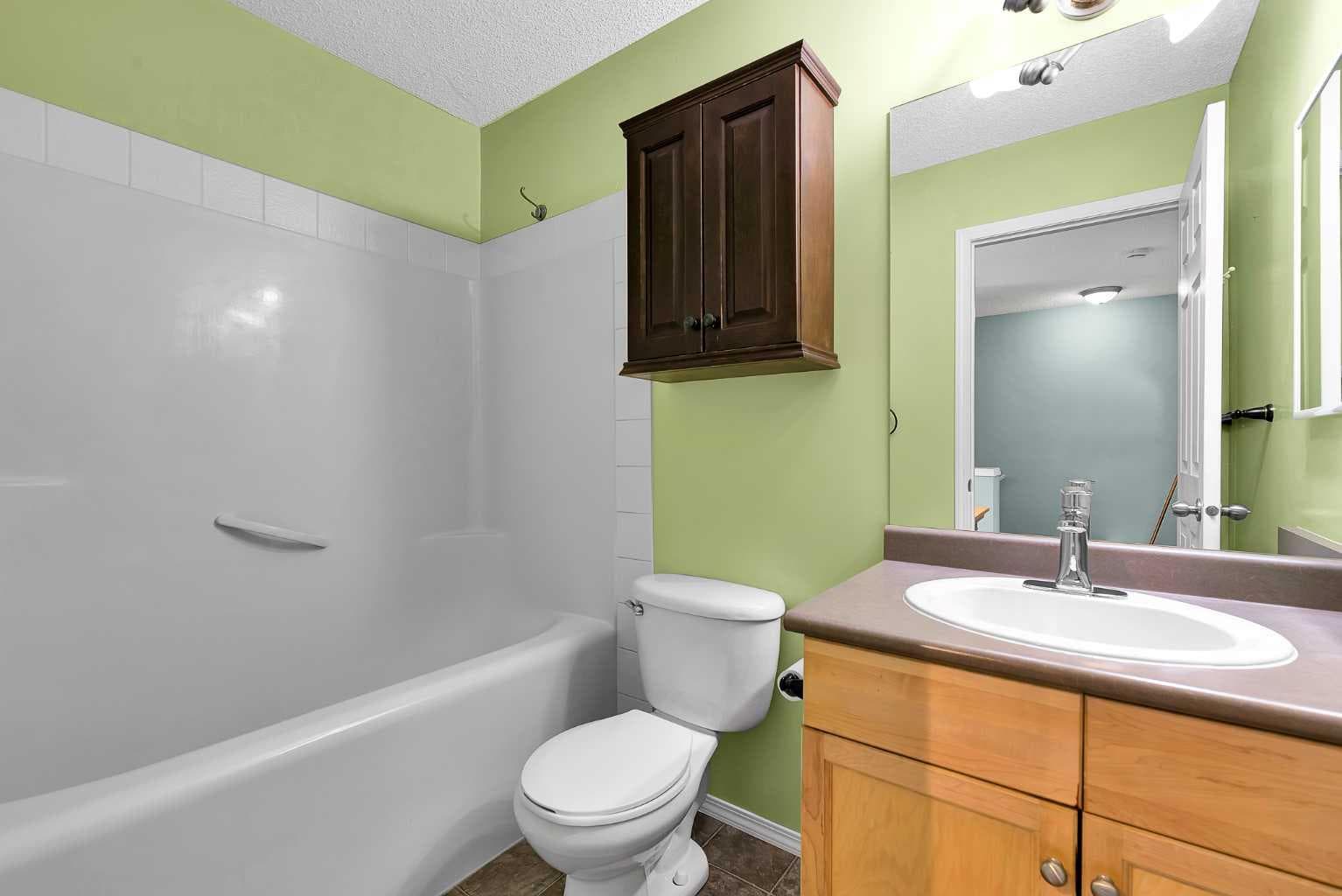 207 Mckenzie Towne Gate SE