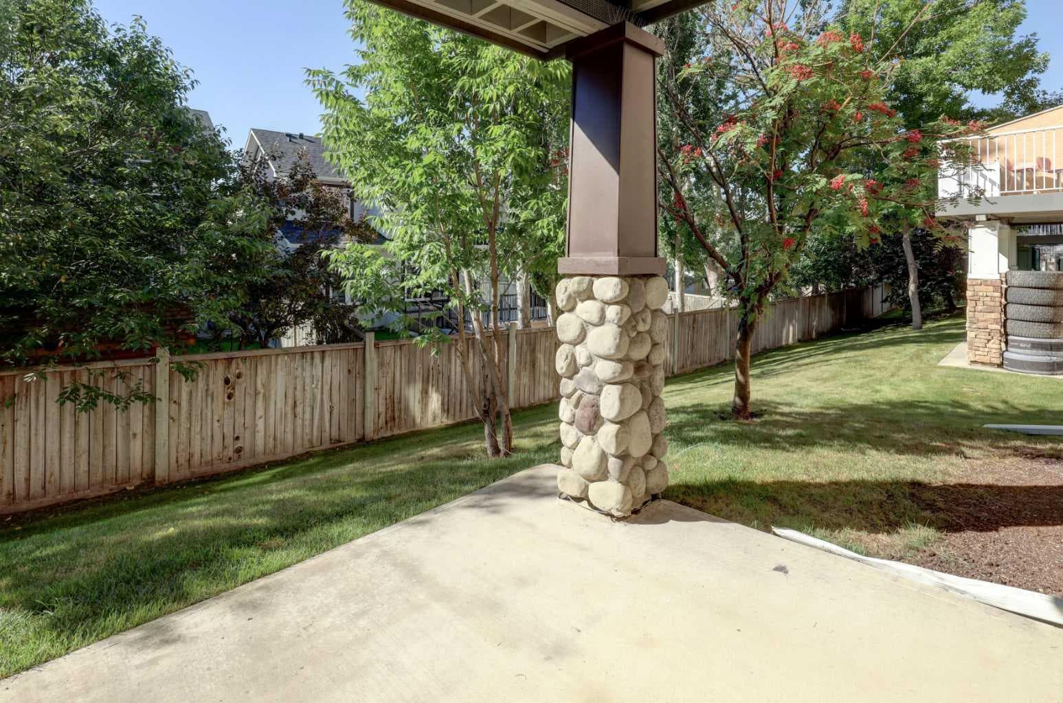 35 Hidden Creek Rise NW