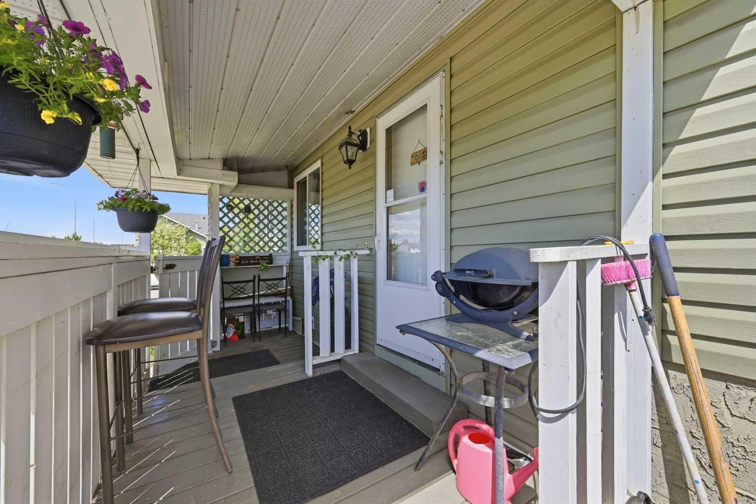45 Taradale Close NE