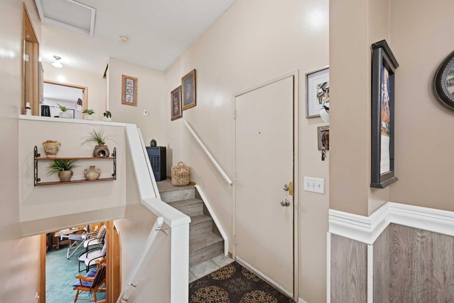 45 Taradale Close NE