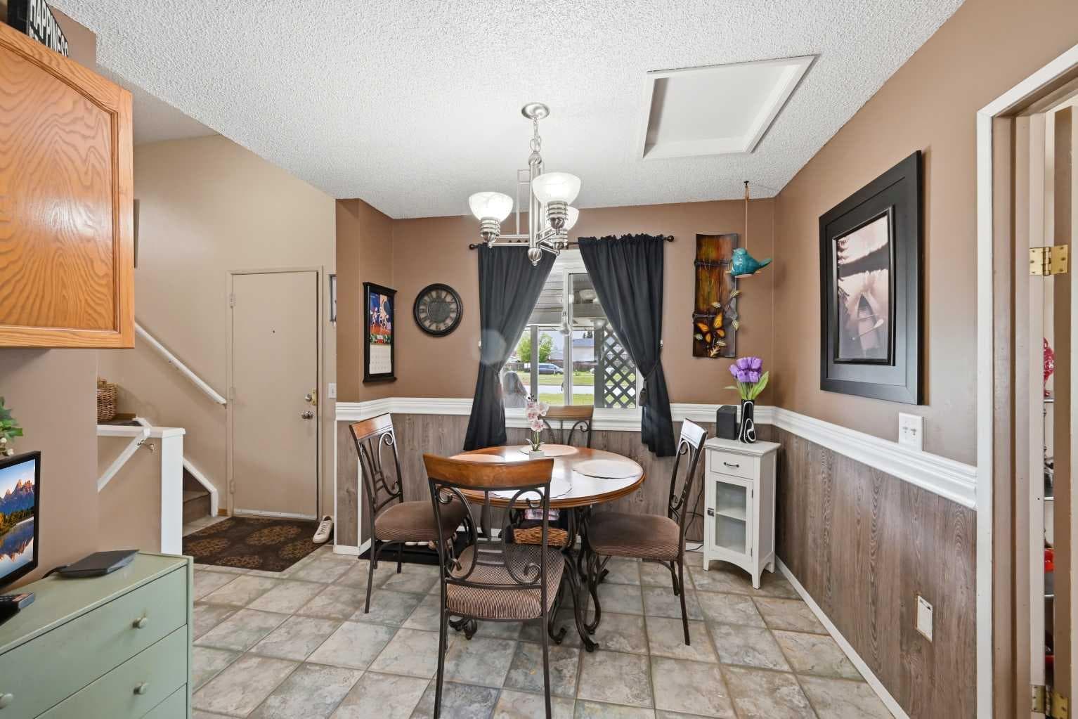 45 Taradale Close NE