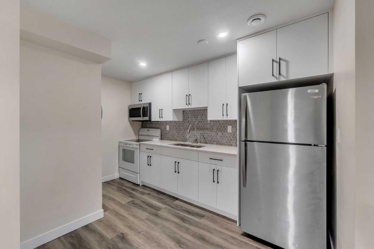 240 Elgin Meadows Way SE