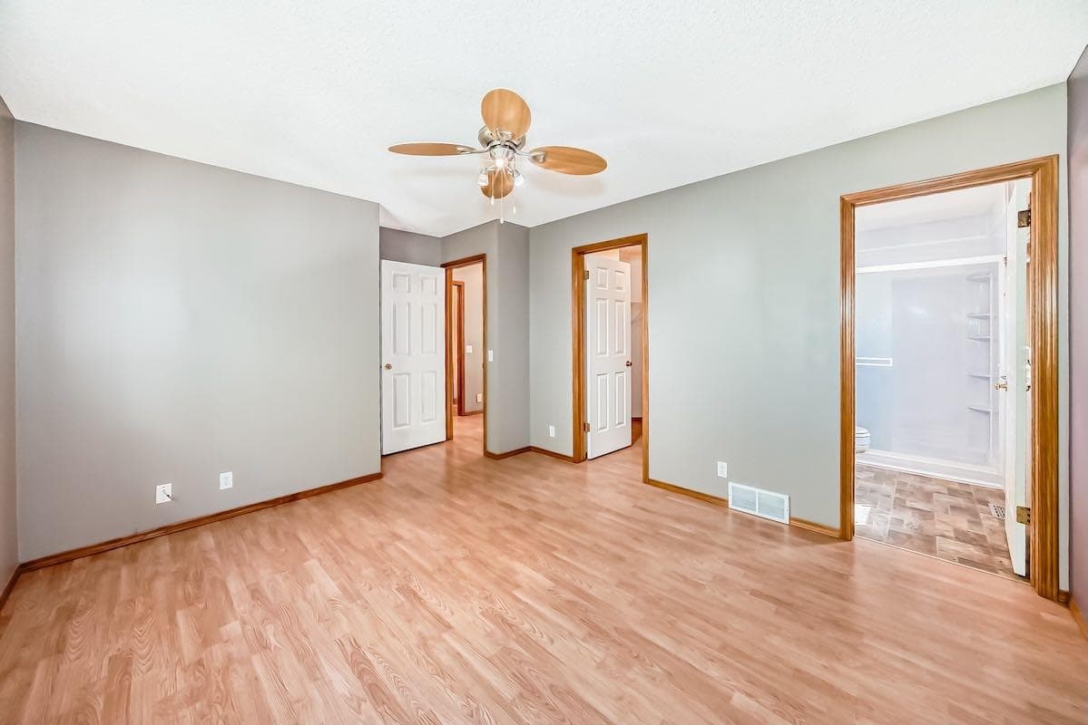 105 Tuscany Way NW