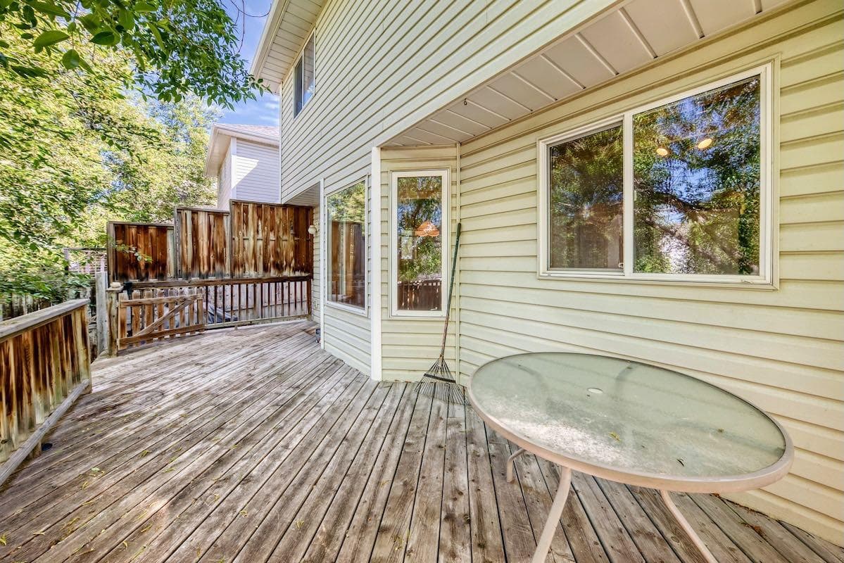 105 Tuscany Way NW