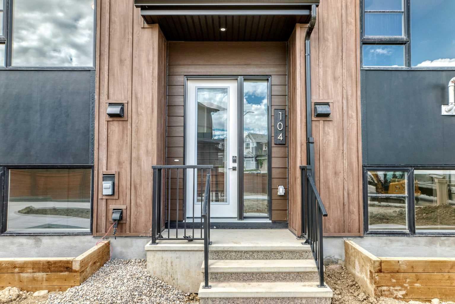 104, 199 Sage Hill Heights  