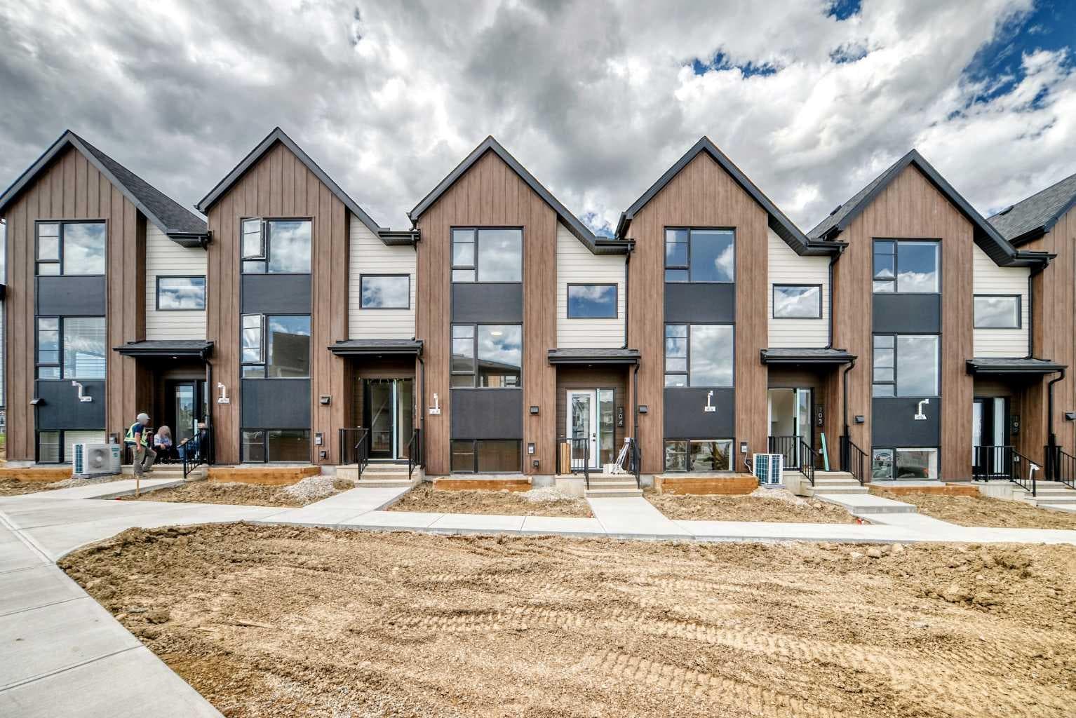 104, 199 Sage Hill Heights  