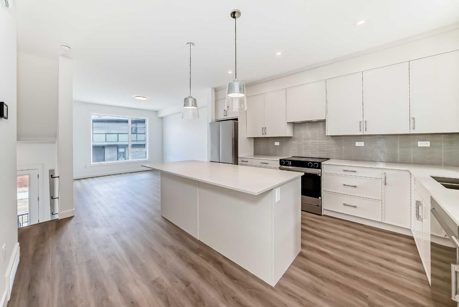 104, 199 Sage Hill Heights  