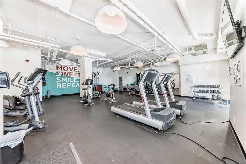 112, 30 Mahogany Mews SE