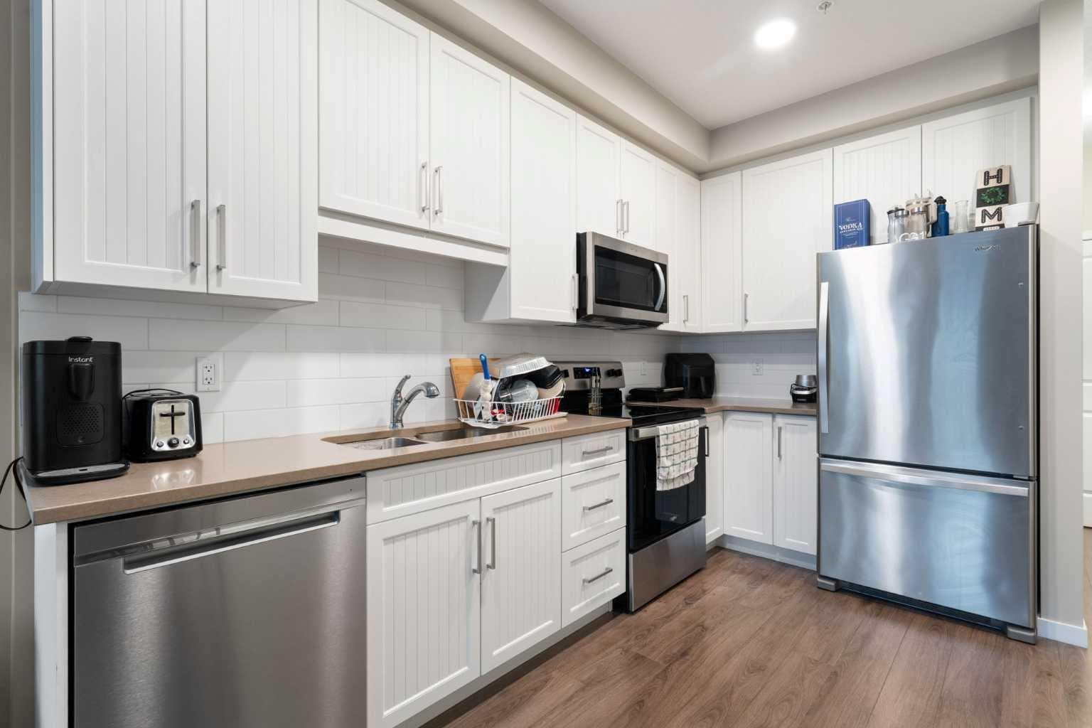 112, 30 Mahogany Mews SE