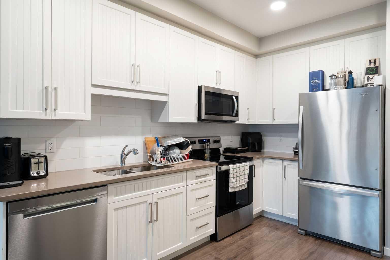 112, 30 Mahogany Mews SE