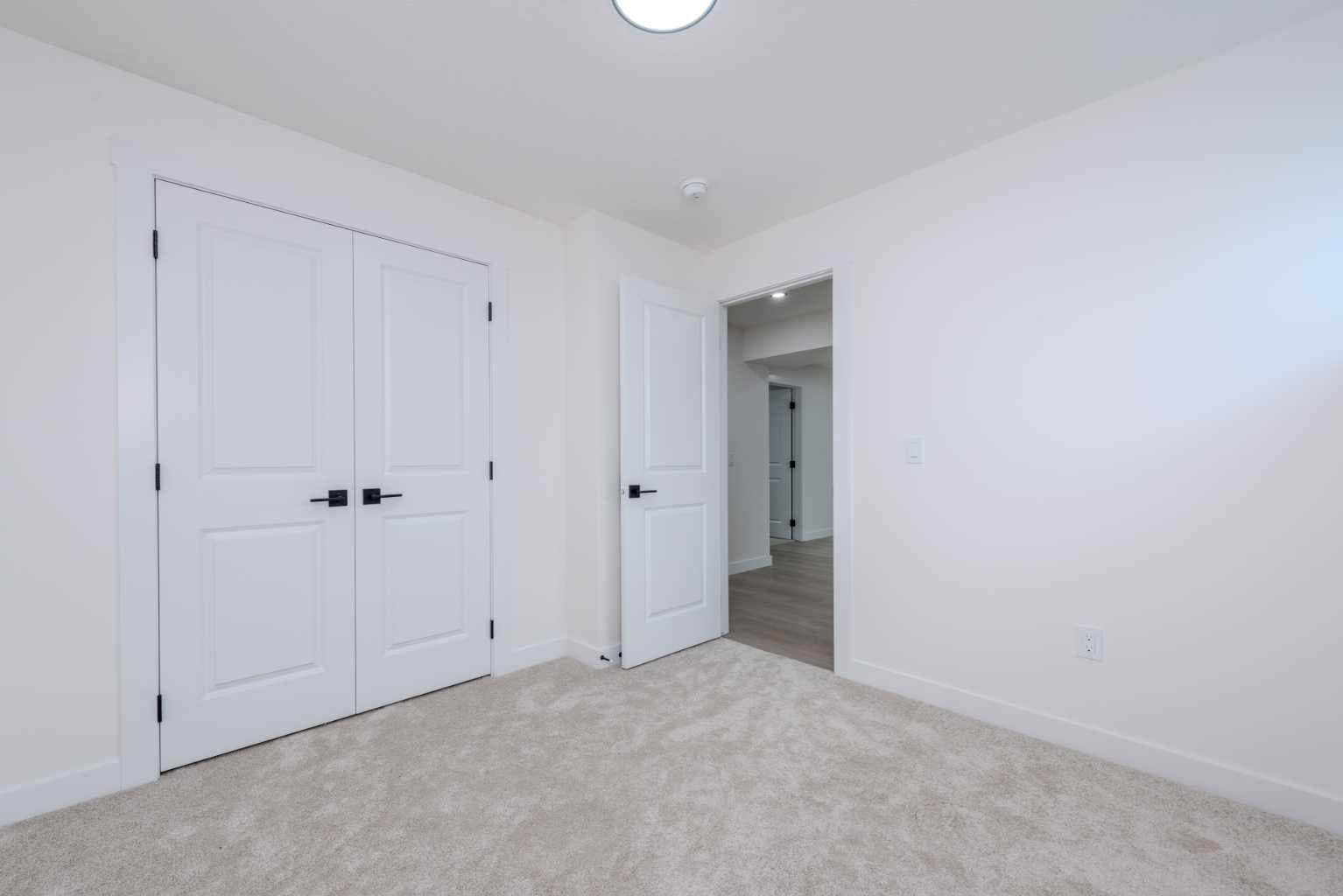 93 Coral Reef Crescent NE