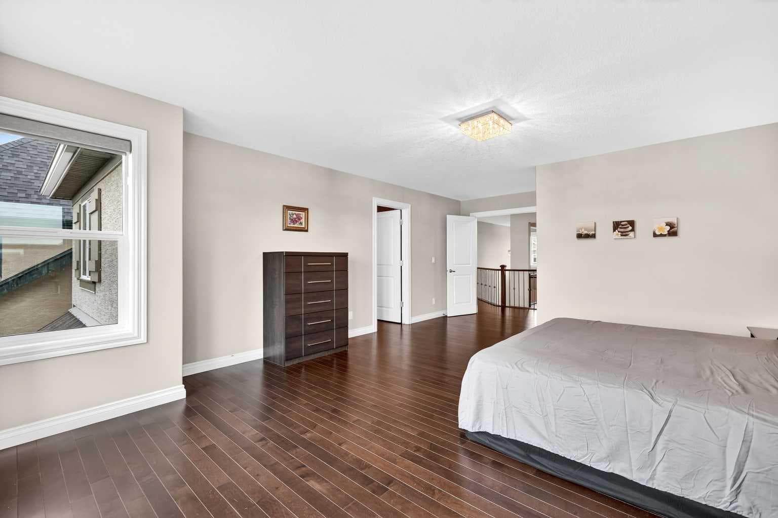 149 Marquis View SE