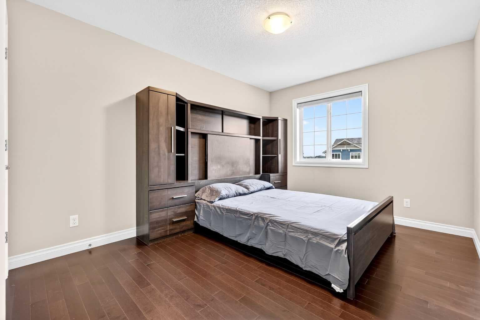 149 Marquis View SE