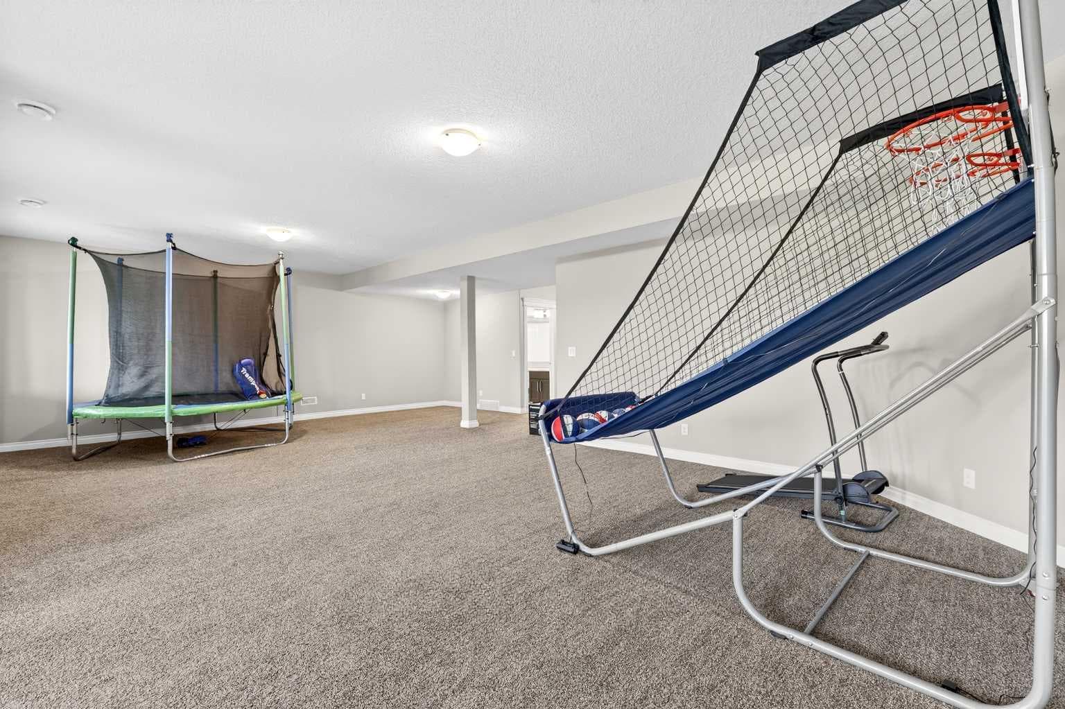 149 Marquis View SE