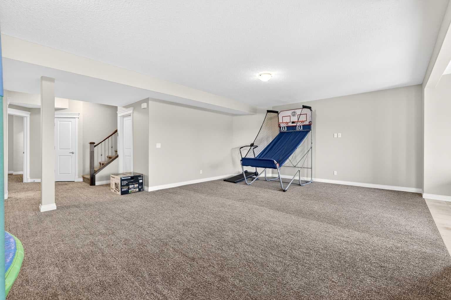 149 Marquis View SE