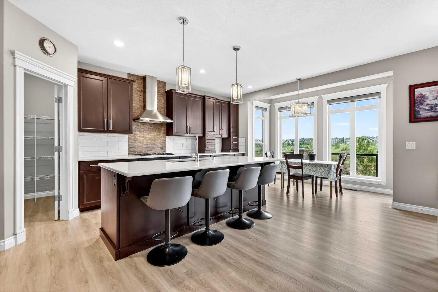 149 Marquis View SE