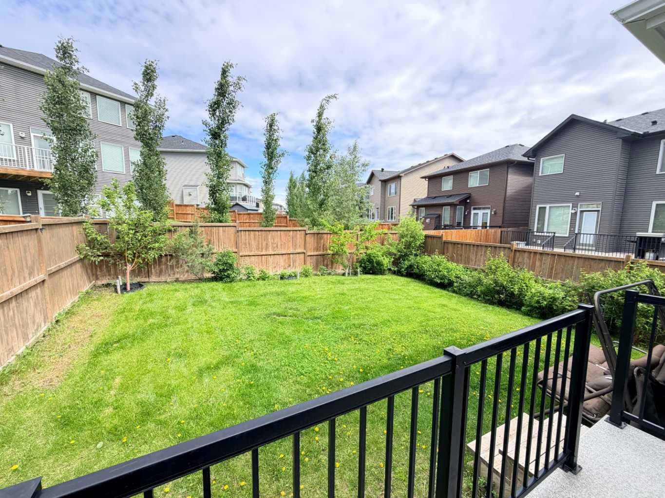 252 Nolancliff Crescent NW