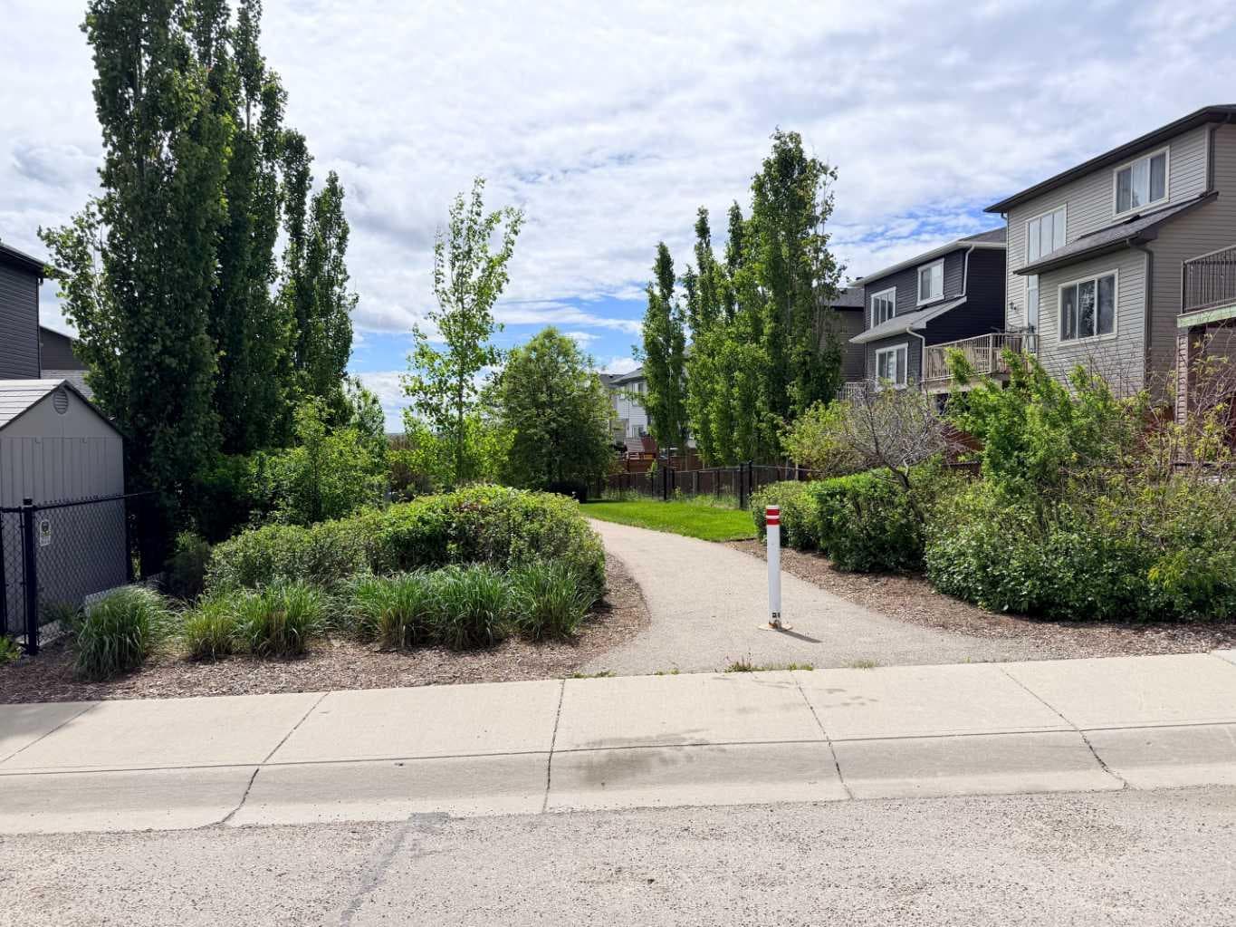252 Nolancliff Crescent NW