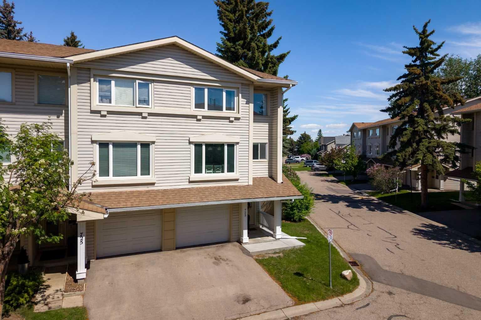 723 Queenston Terrace SE
