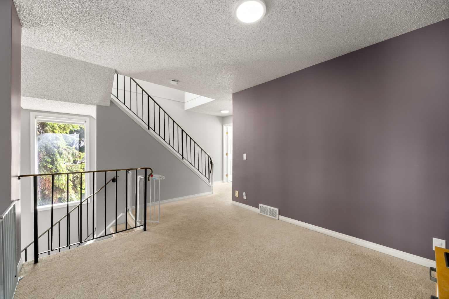 723 Queenston Terrace SE