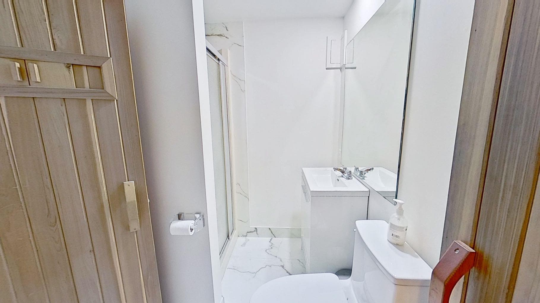 101, 1305 Glenmore Trail 