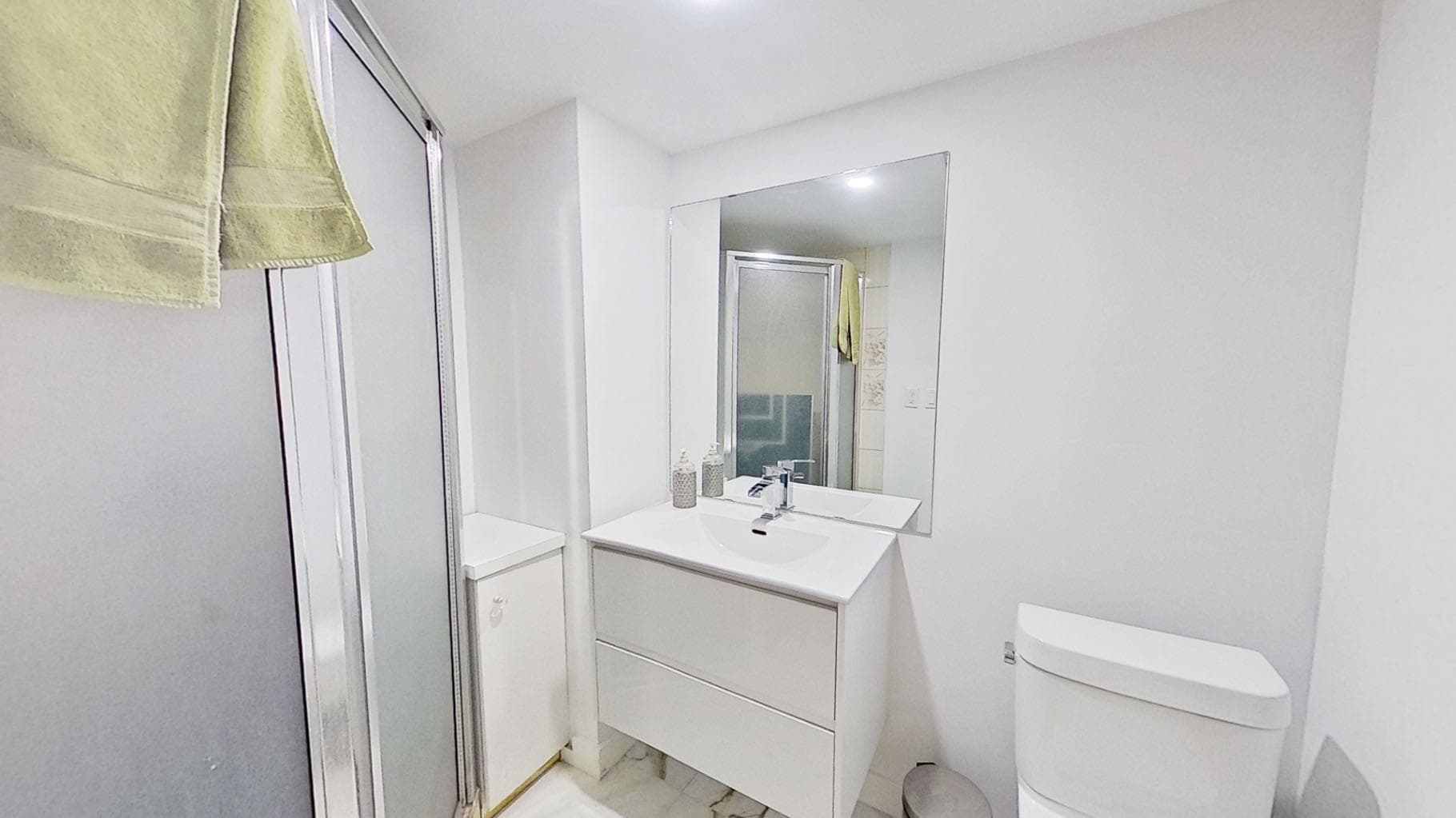 101, 1305 Glenmore Trail 