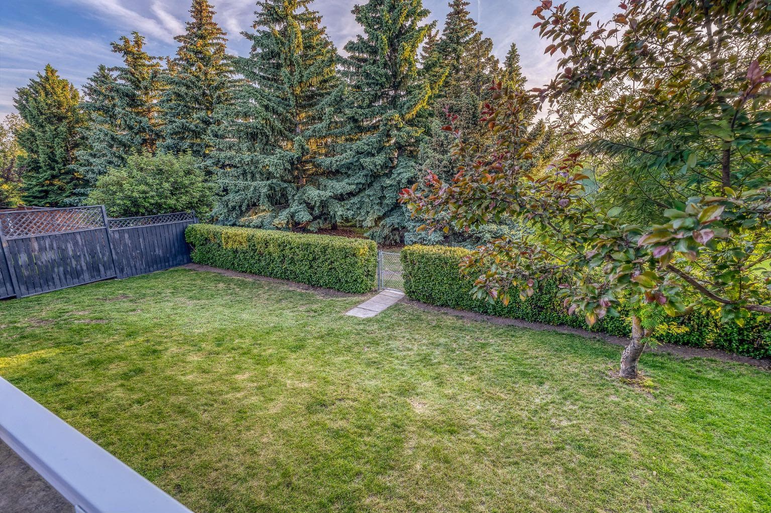 5011 Viceroy Drive NW