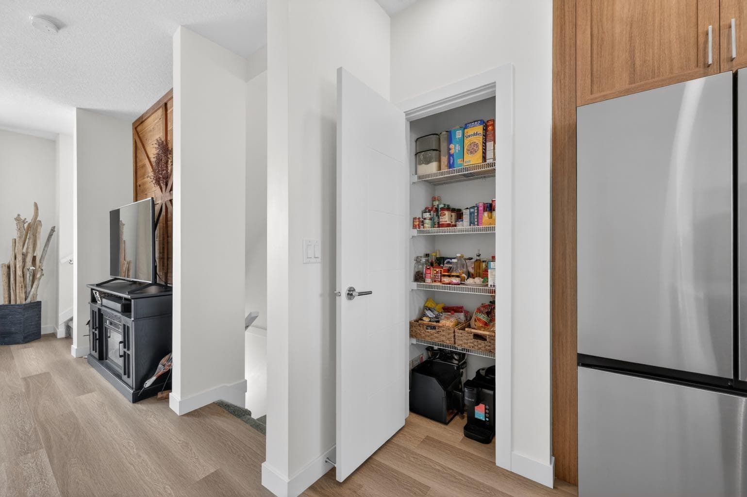 1501, 201 Cooperswood Green SW