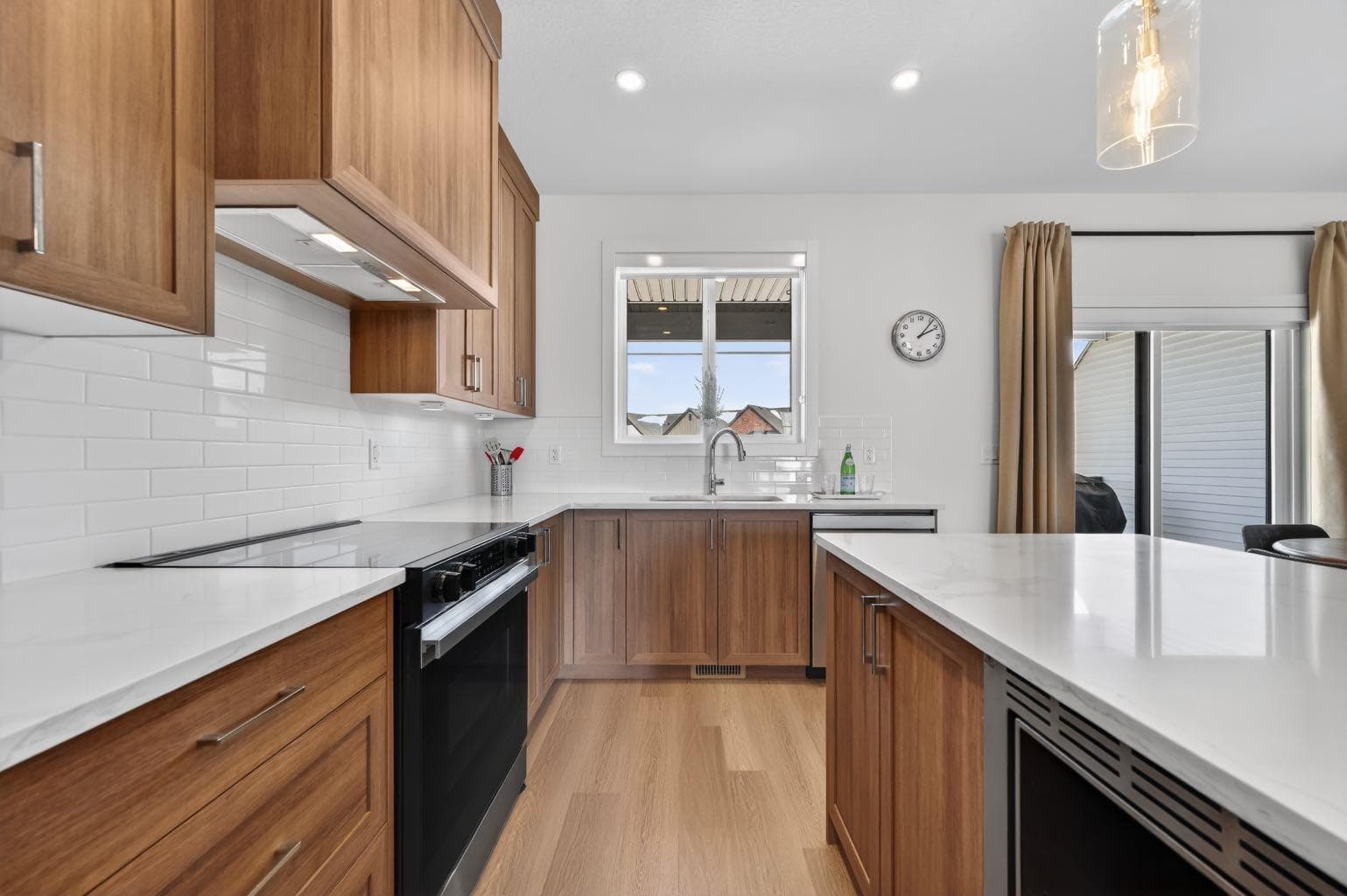 1501, 201 Cooperswood Green SW