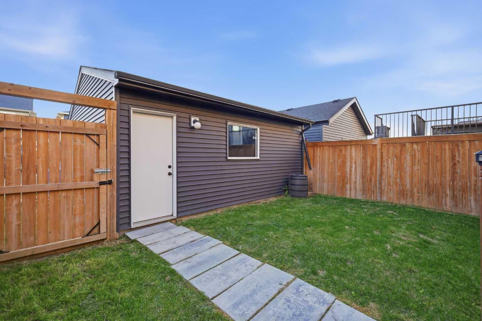 292 Wolf Creek Manor SE